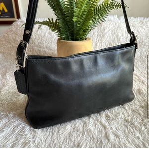 Vintage Coach Legacy Leather Shoulder Bag